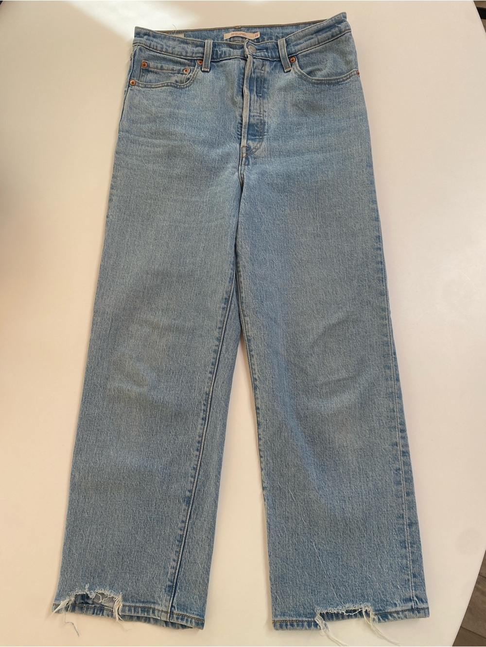 Levi Ribcage Straight Jeans Size 29 Light Wash/Light Indigo/Vintage Worn in Look